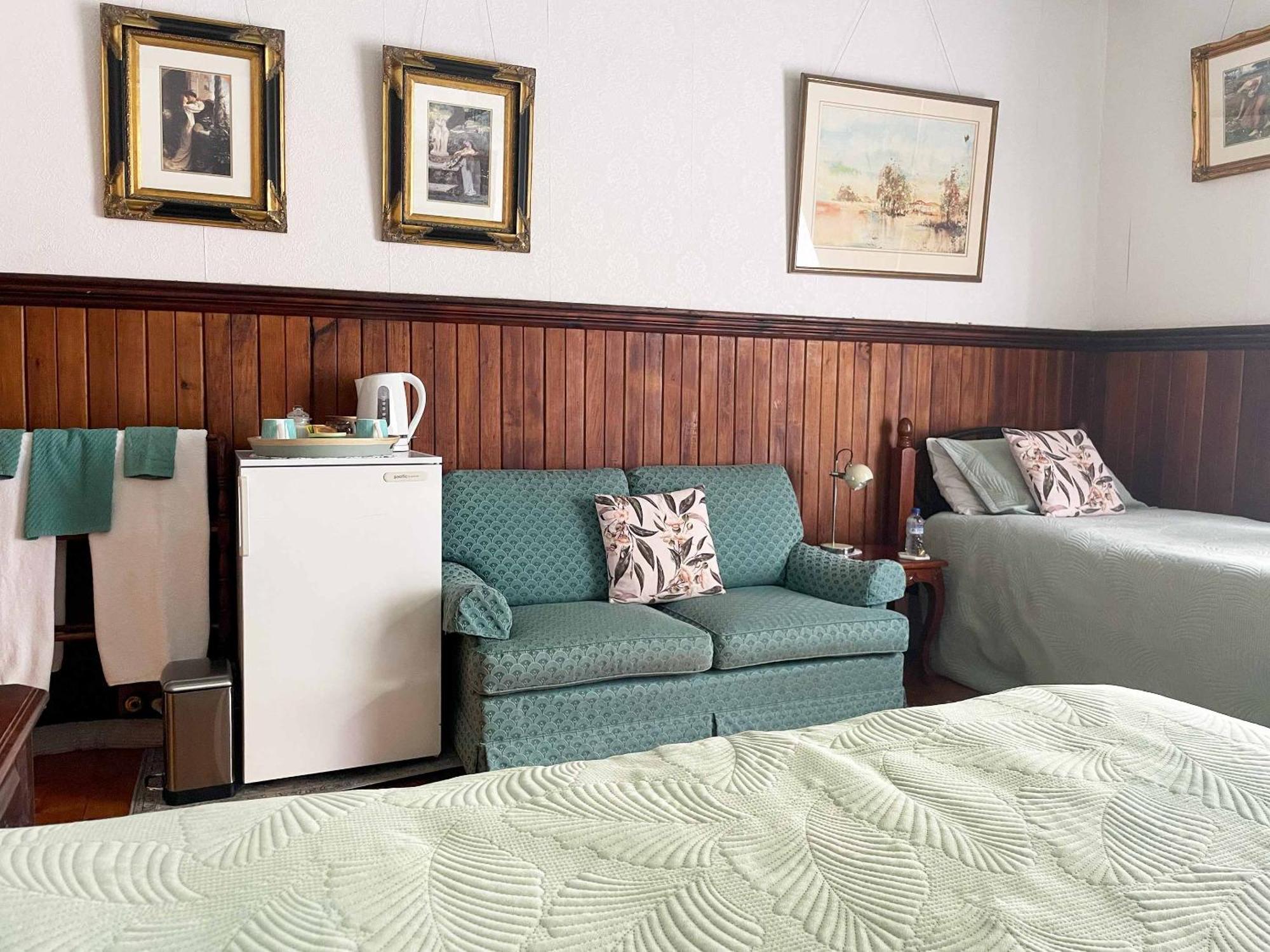 Stony Rise Cottage B&B Devonport Eksteriør bilde